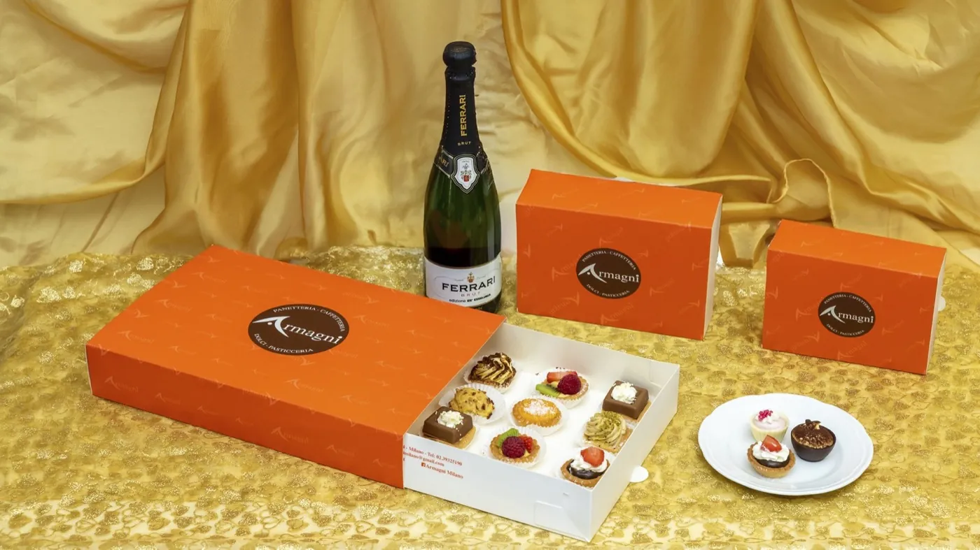 Scatola per pasticceria stampata per Novagraphica
